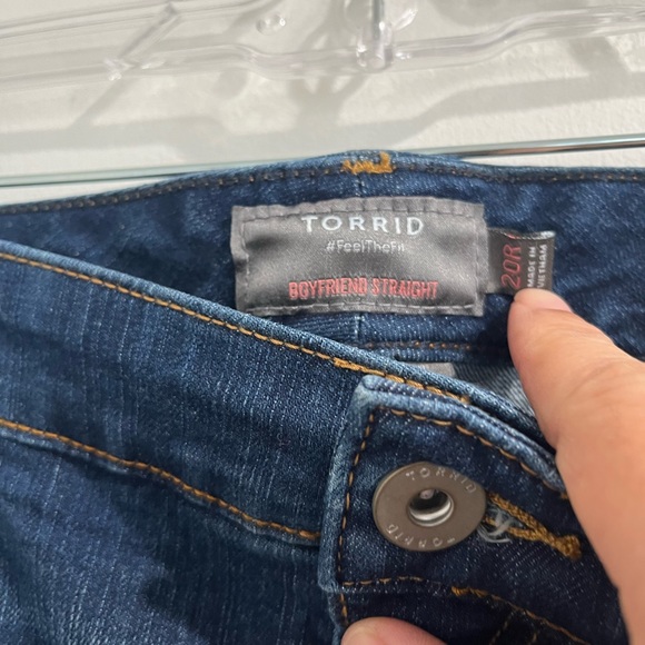 Torrid  Boyfriend Straight Vintage Stretch Jeans Sz. 20R NWT - Picture 4 of 11